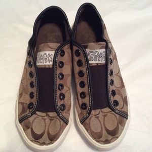 COACH sneakers EUC Sz 6